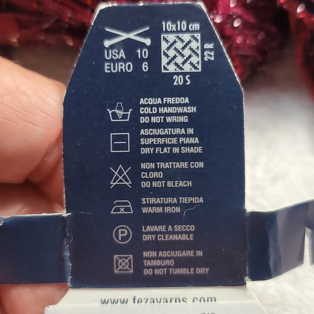 Feza ALP DAZZLE Handcrafted Red and Purple Yarn 2 Skeins - Picture 4 of 9